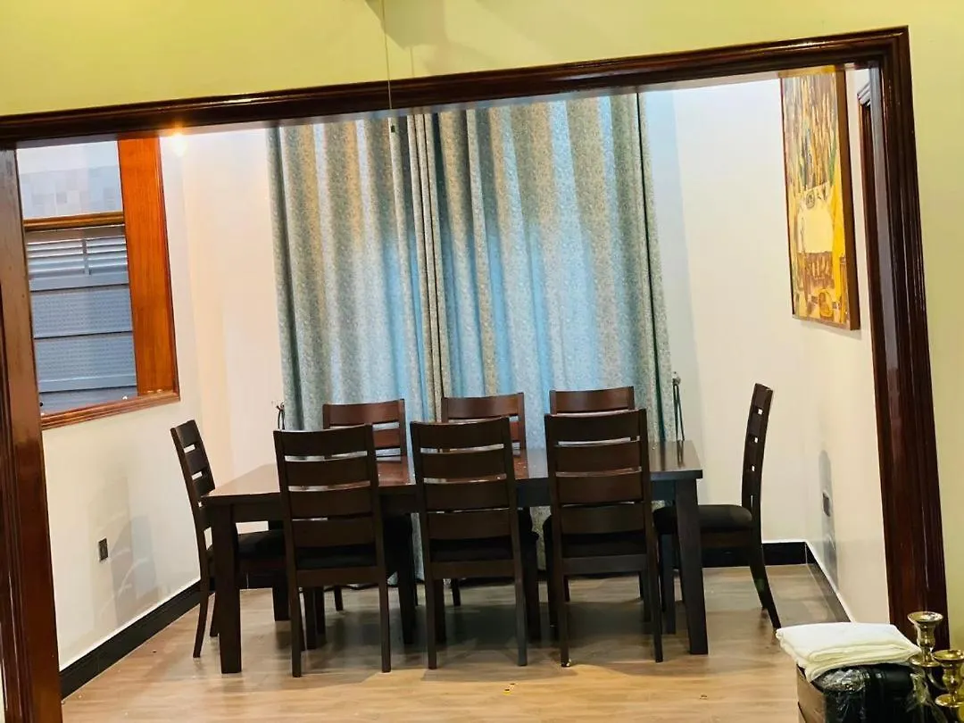 A Modern Fully Furnished 5Bedroom House In Rubaga Kampala For Rent Casa vacanze